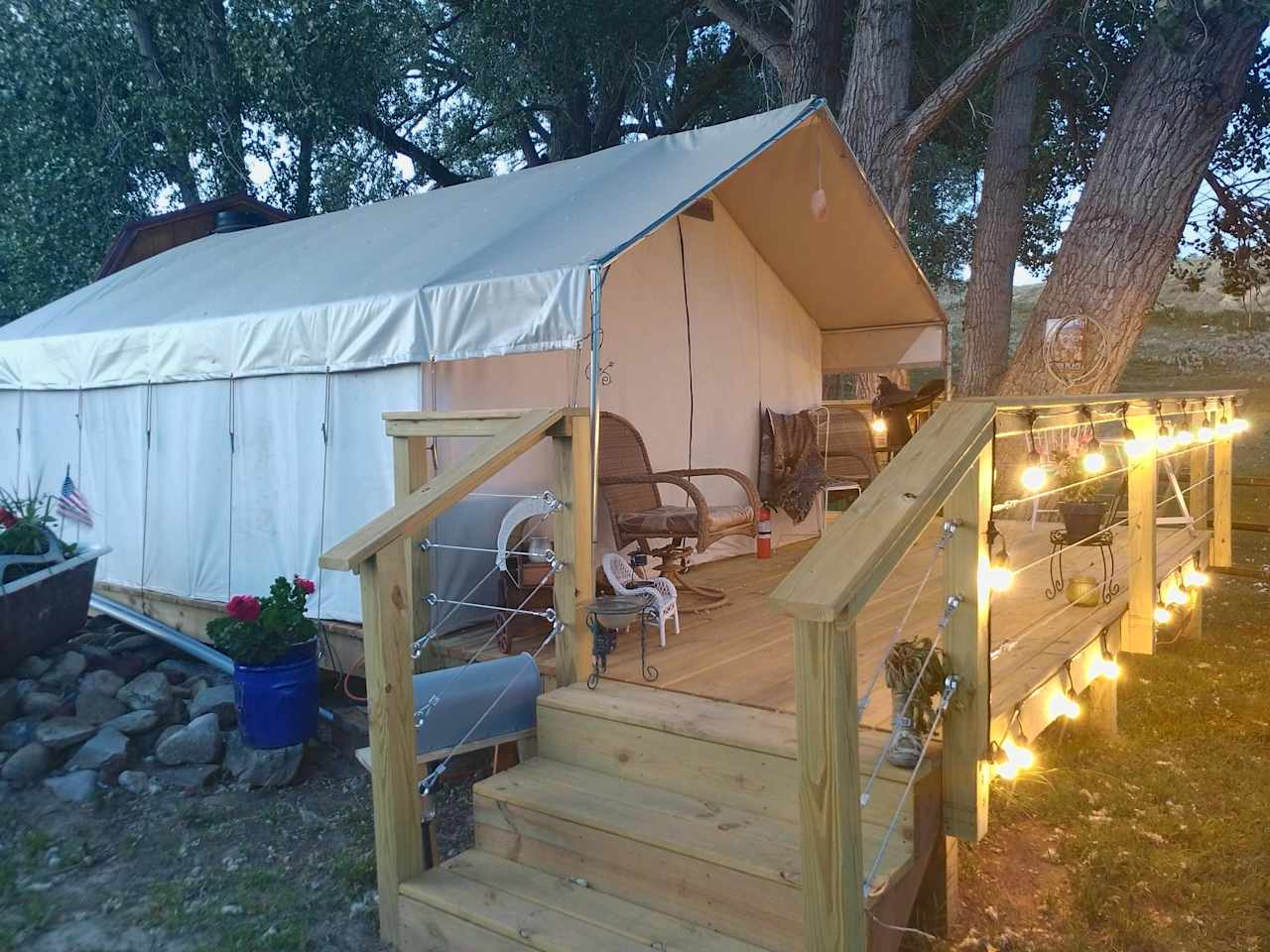 Rock Creek Glamping Hideout