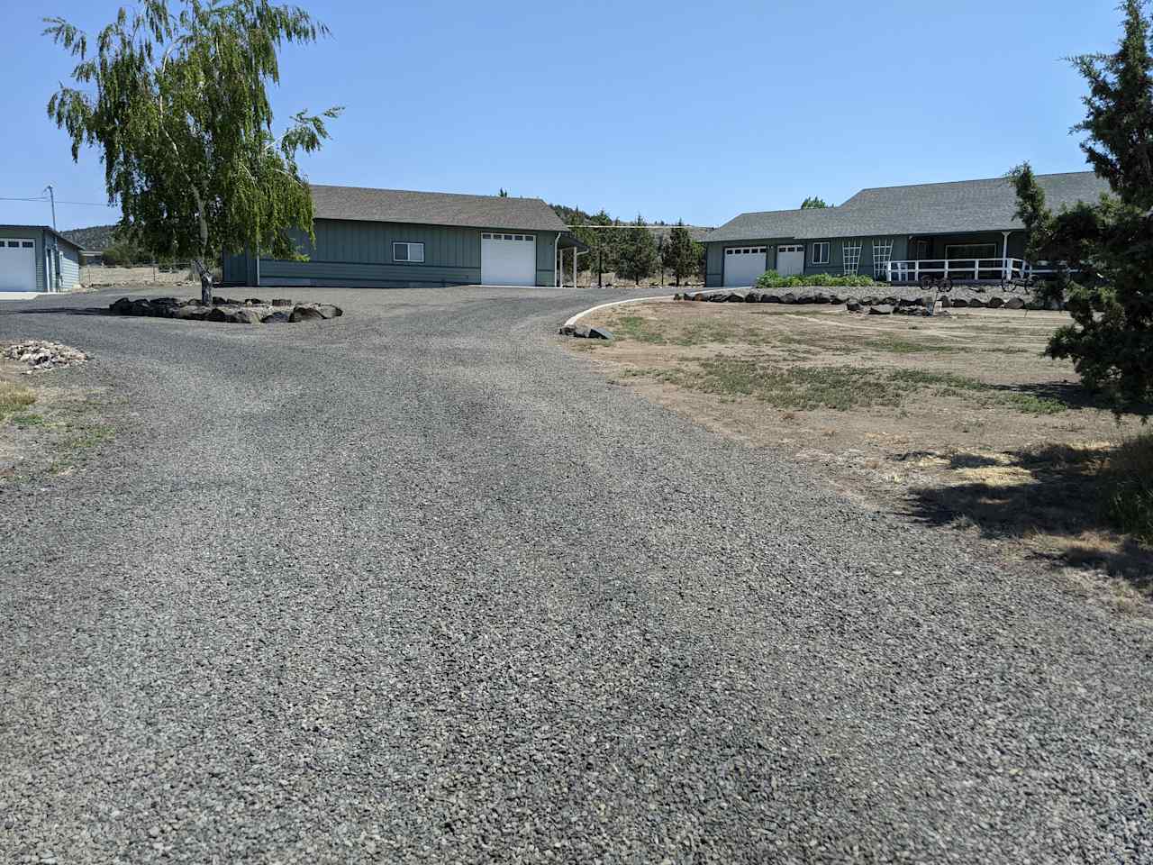 View coming up the driveway