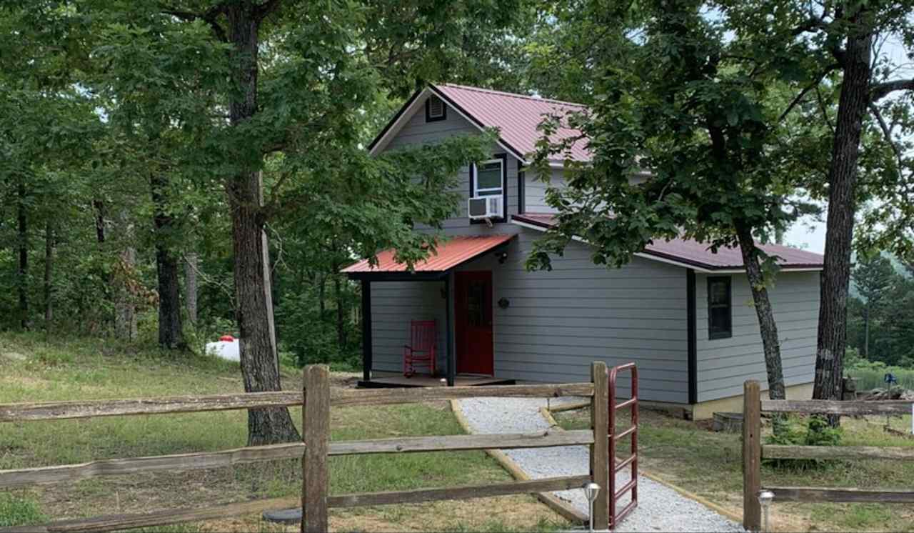 The Cabin @ Tall Pine Grove