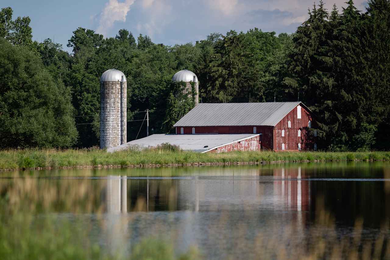 Pleasant Valley Farm Scene