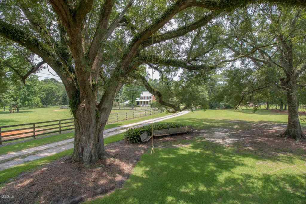 Green Woods Stables RV Park