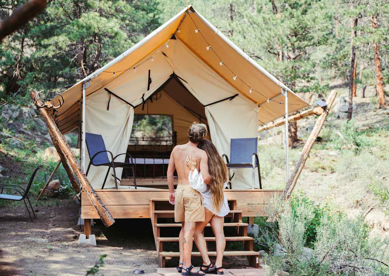 Perfect place for a off grid getaway and experience right outside the Rocky Mountain National Park. 