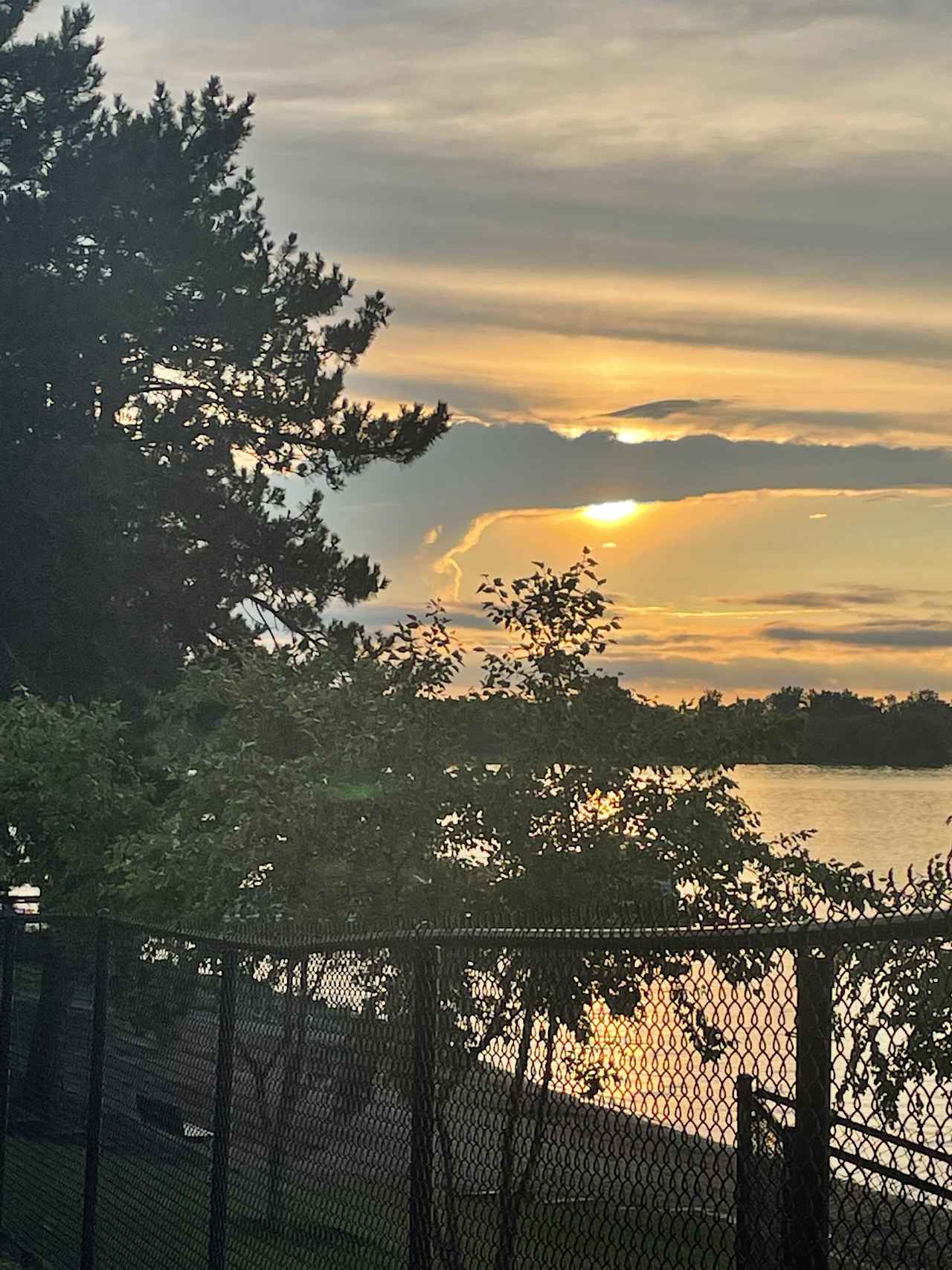 Beautiful Lake Shawood Sanctuary