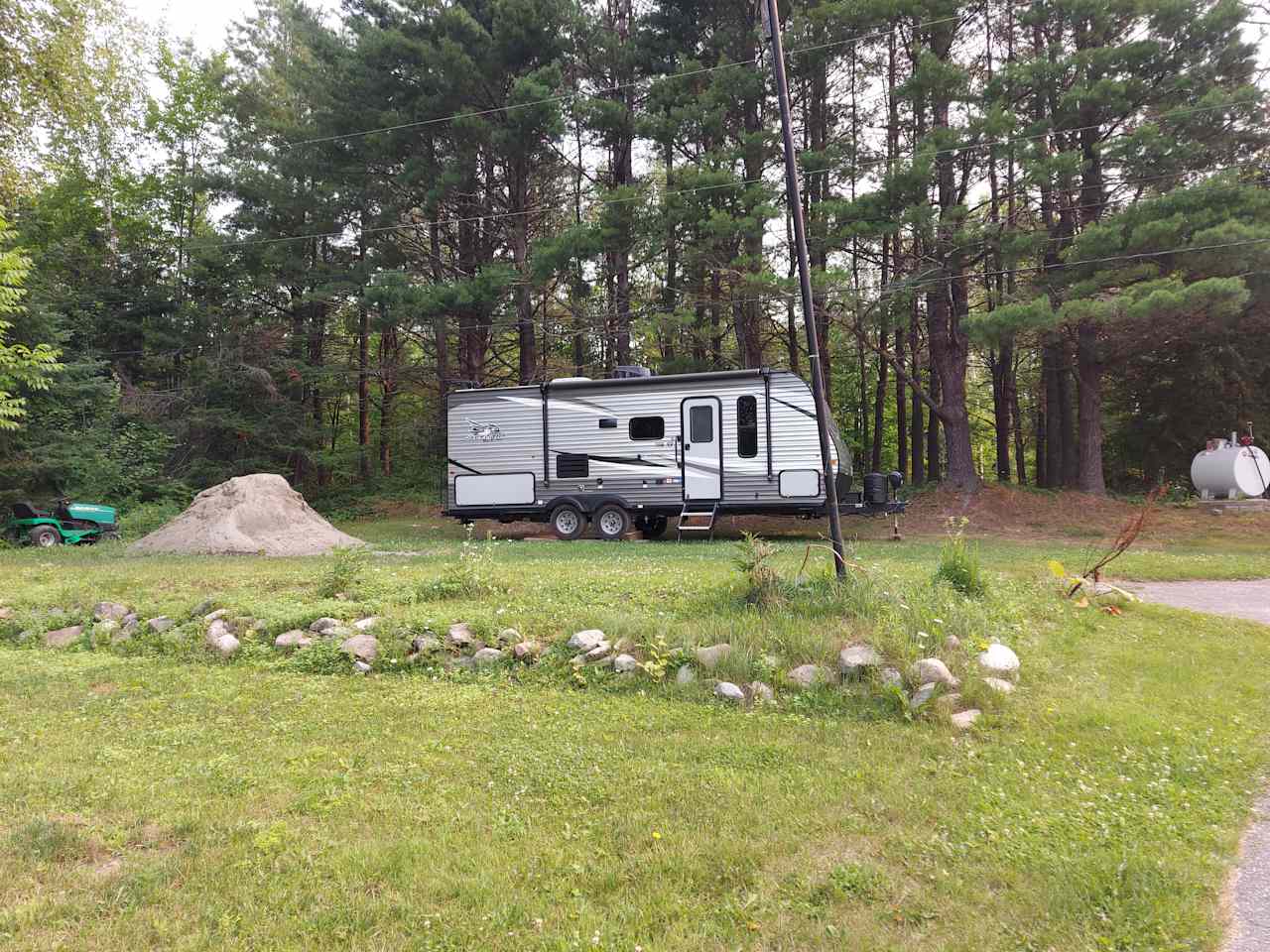 Lake View Travel Rest Area