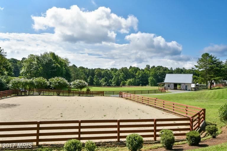 Cross Creek Farm