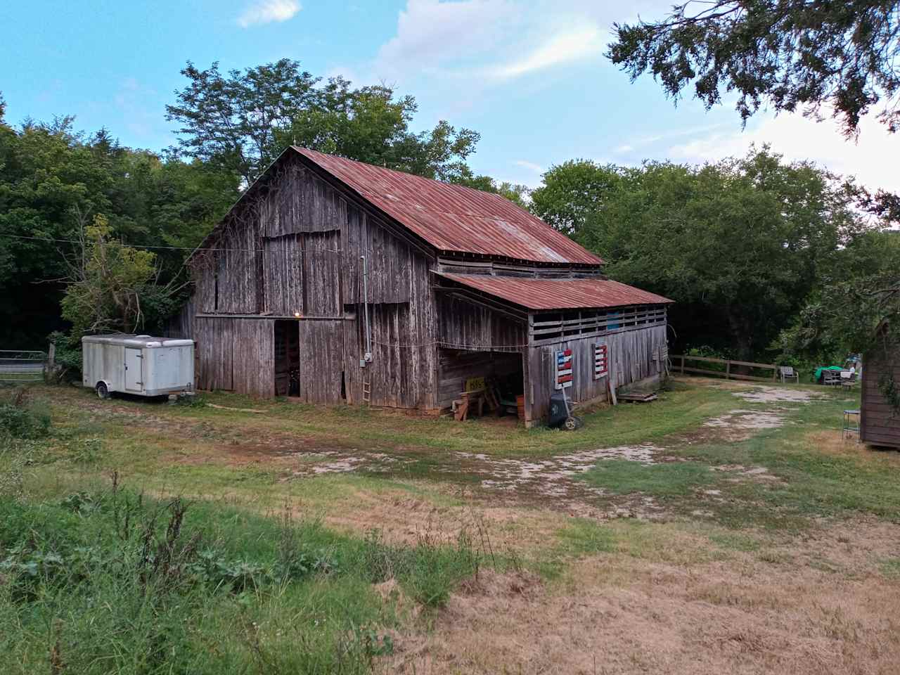 Park your camper .truck or van in the barn area for convenience .