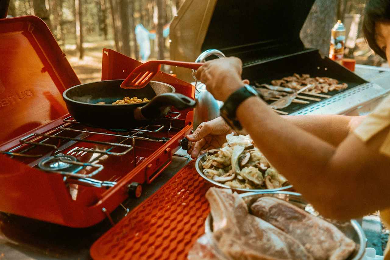 2 stove gas stovetop and BBQ being put to good use