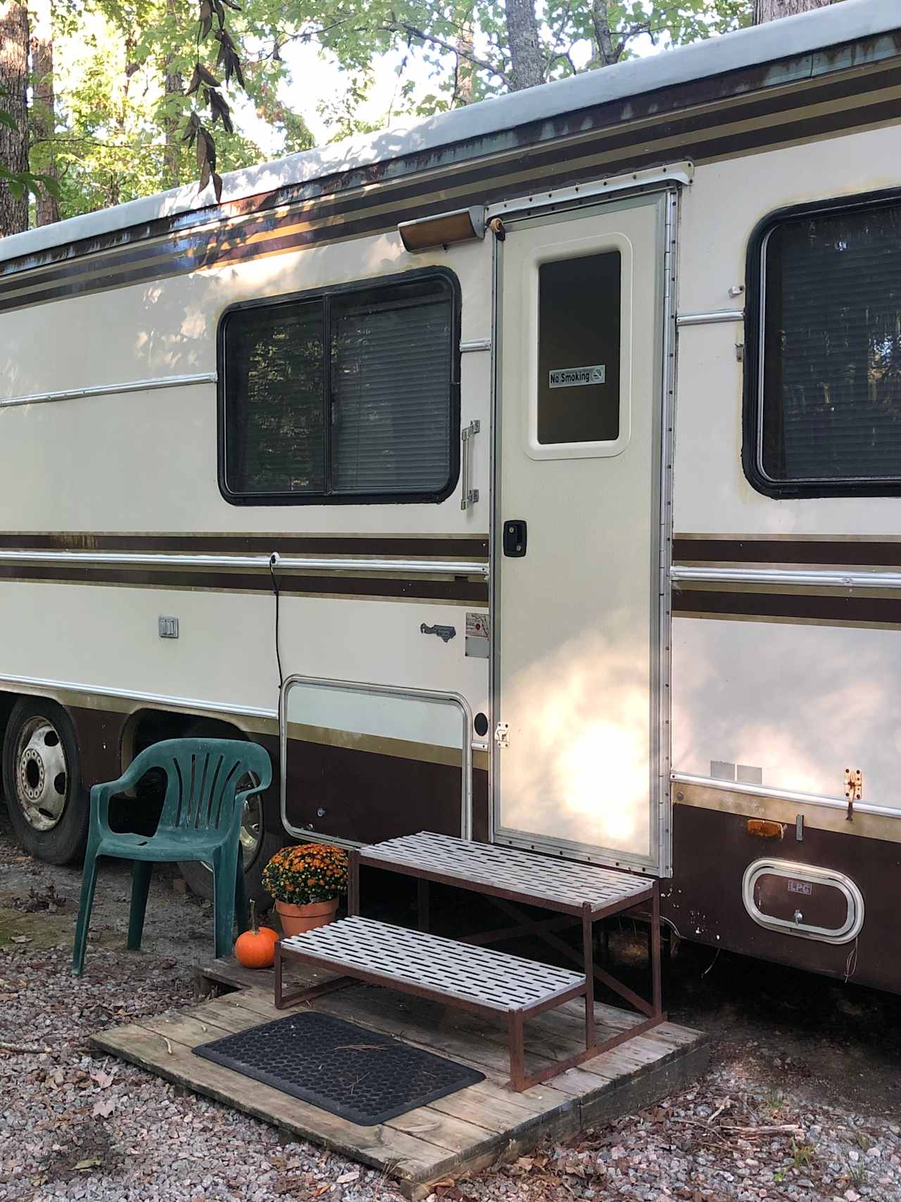 Vintage RV retreat 