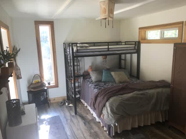 Queen size bed and single bunk