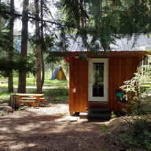 Hut with Bunk Beds