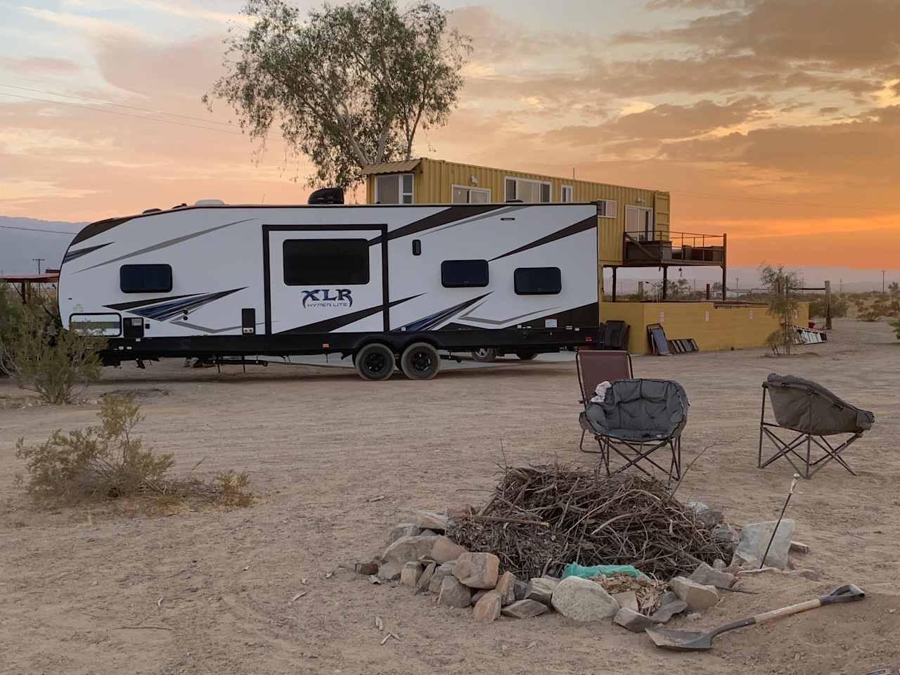 Joshua Tree Container Resort