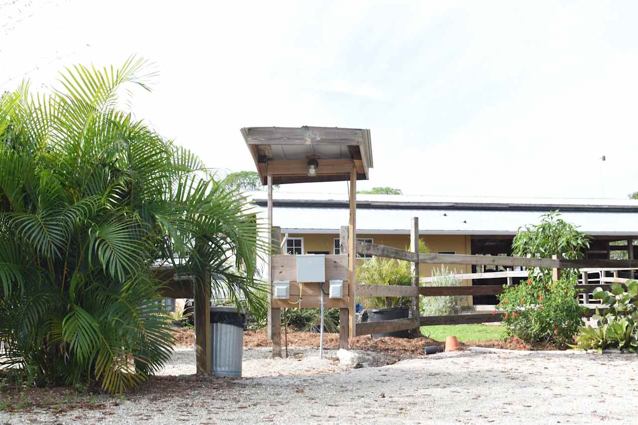 Power and water centered at the rear of each site