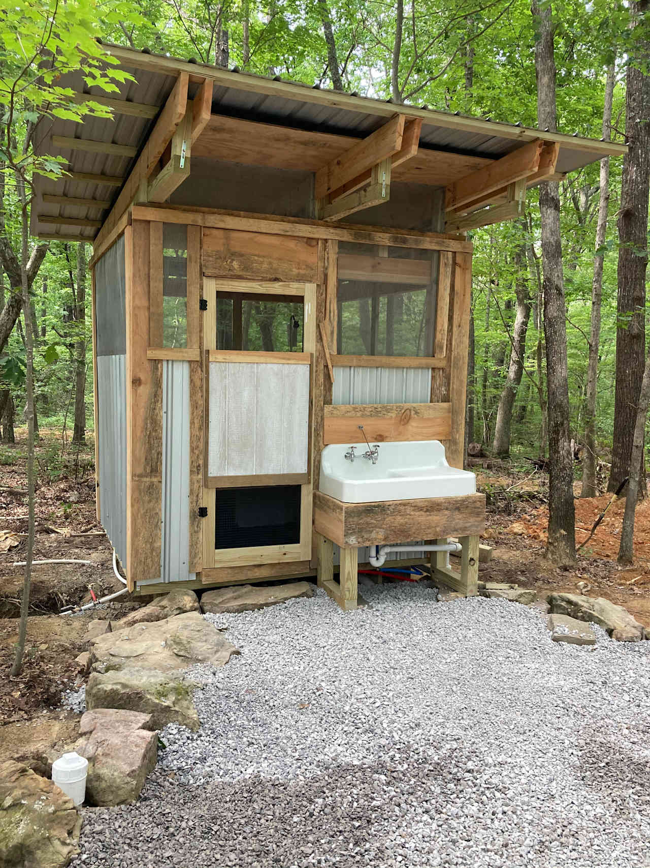 Cabin and Barn on 20 Peaceful Acres