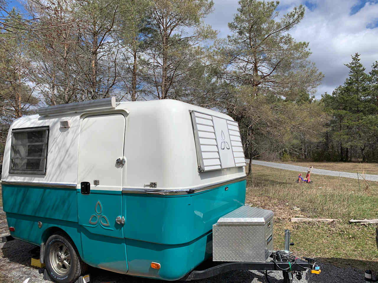 We stayed for Easter (mid April) at the Cedars site. We camped in Meg’s driveway with access to water and electricity.