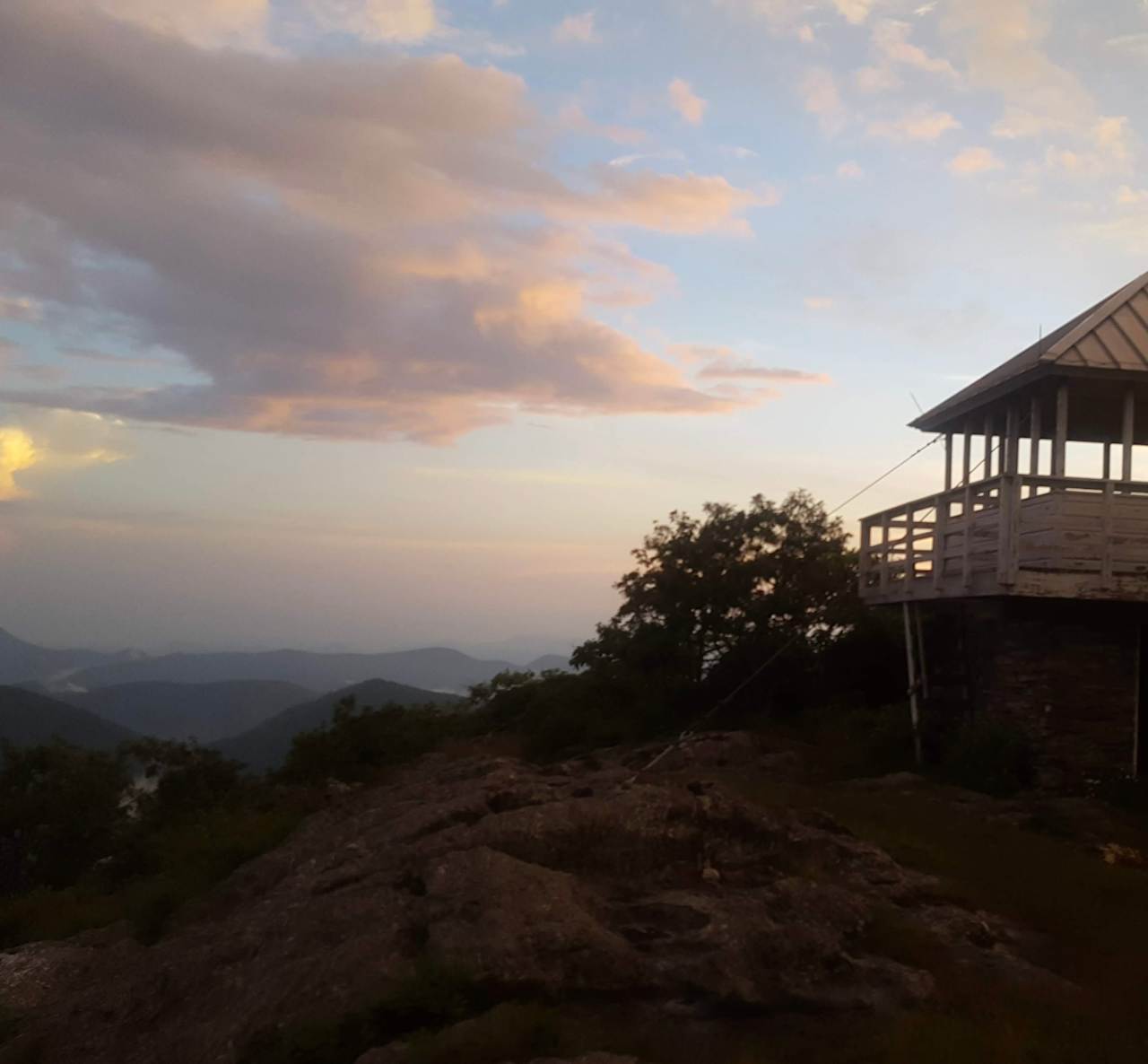 Yellow mountain fire tower 