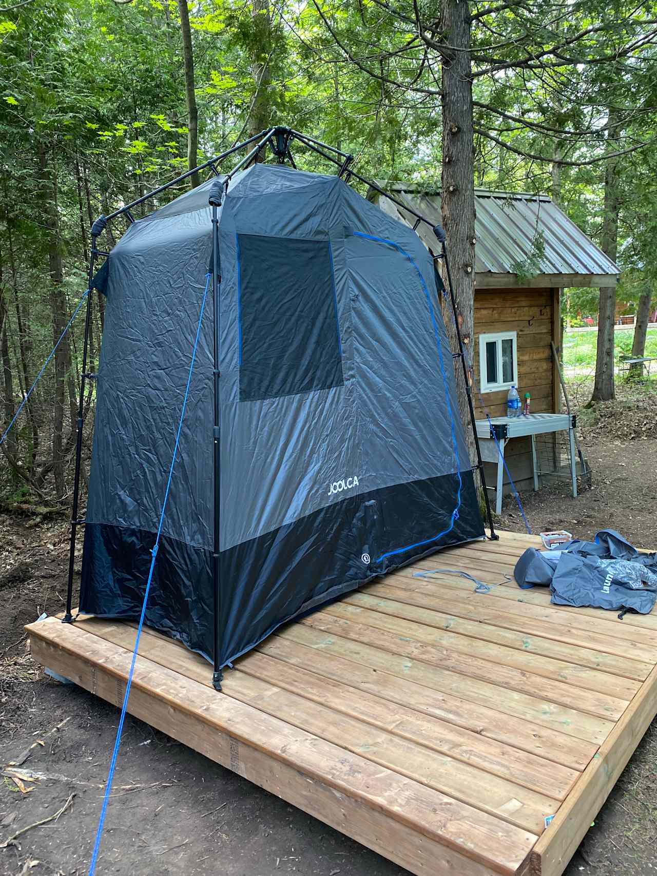 Outdoor shower with hot water.