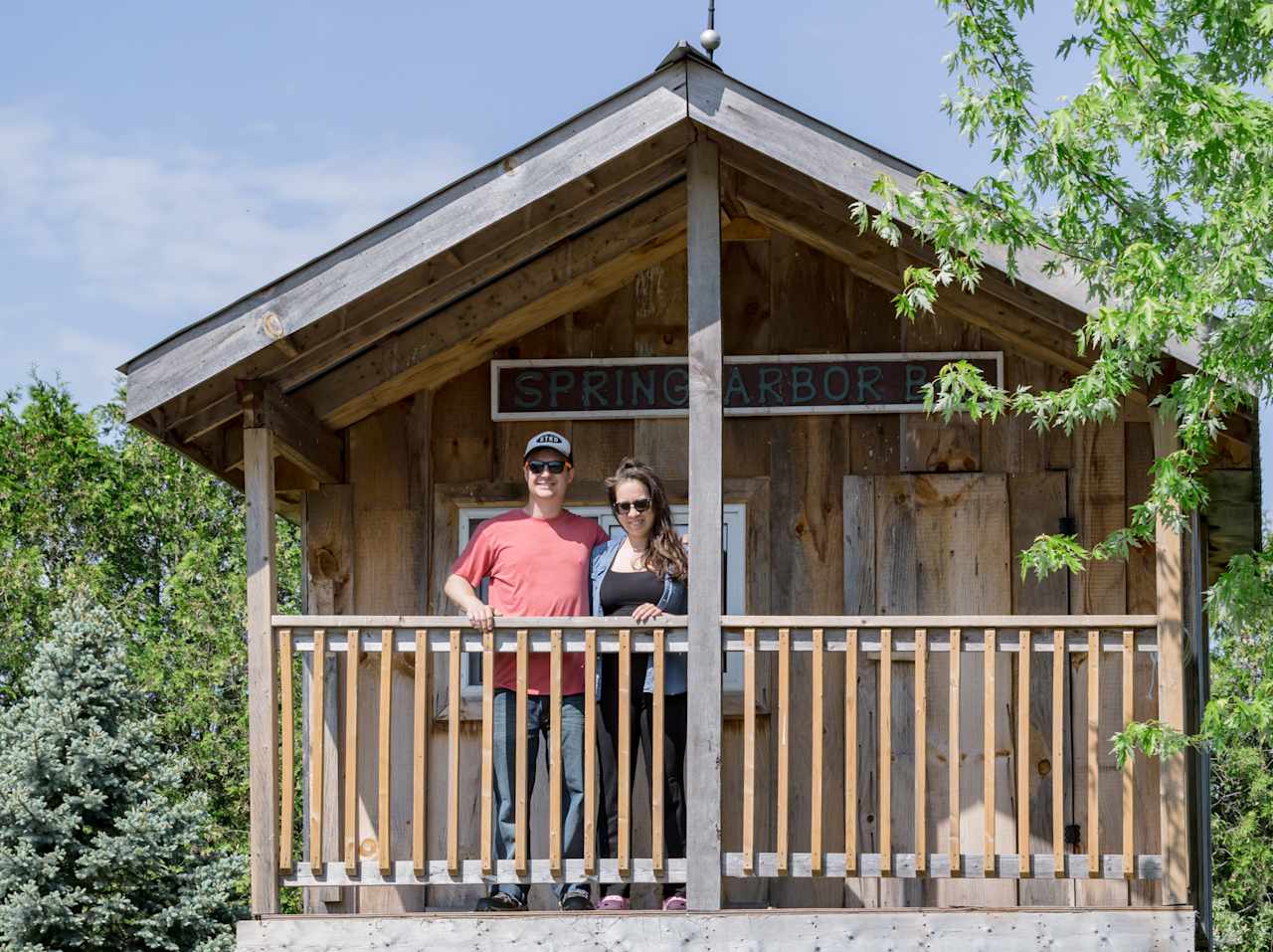 Meet Angela and Erik, your hosts for your stay at Ontario's Garden.