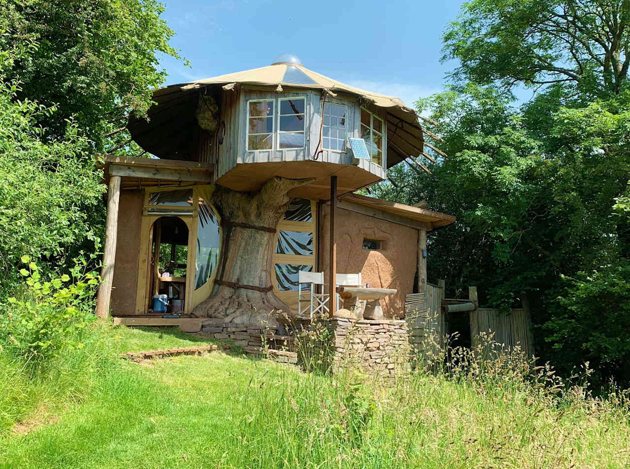 Goytree Glamping and Treehouses