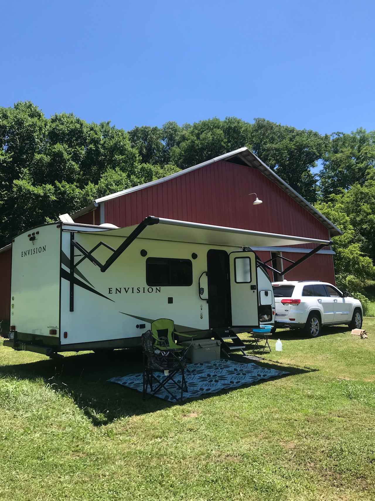 Our campsite was open with great views. Our trailer is only 22 feet so when you are pulling in go really slow so the back end doesn’t hit the ground. It’s a bit steep.