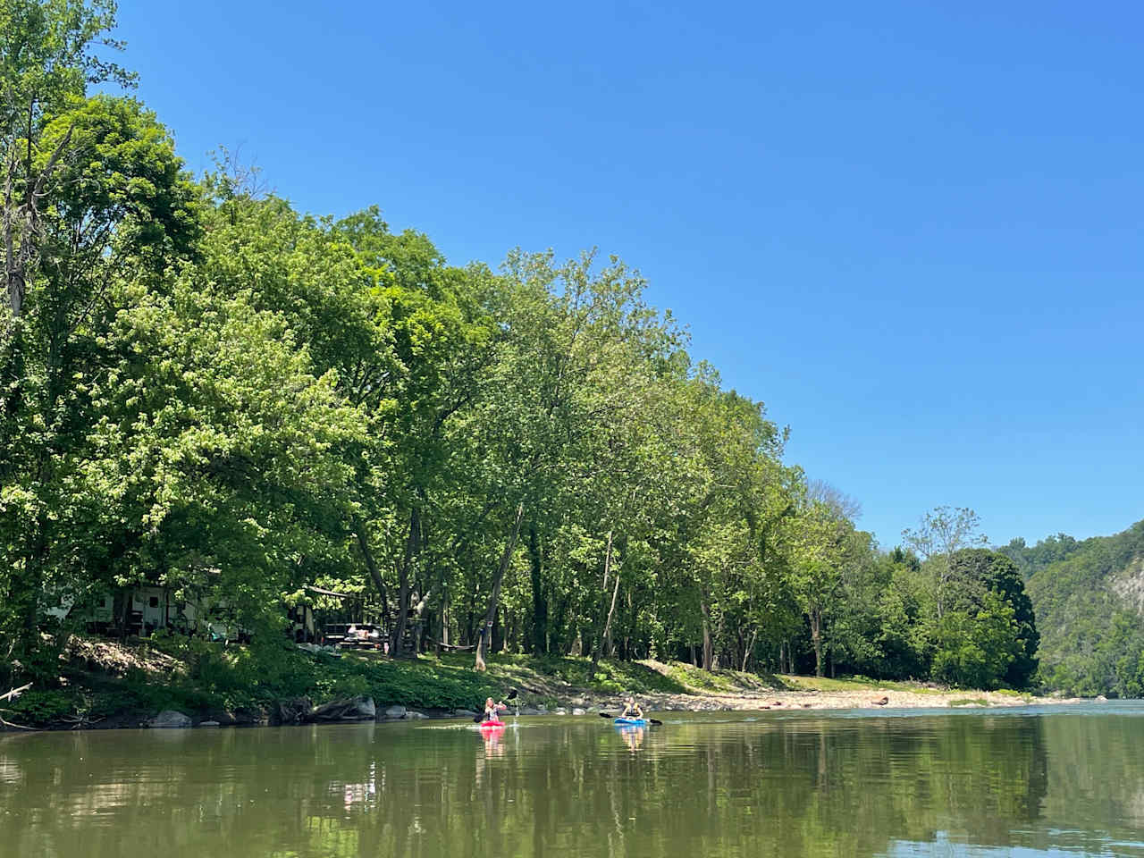 Ayoka Nolichucky Riverfront