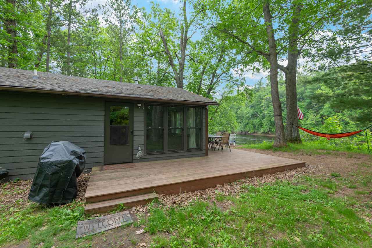 Meadow Cabin