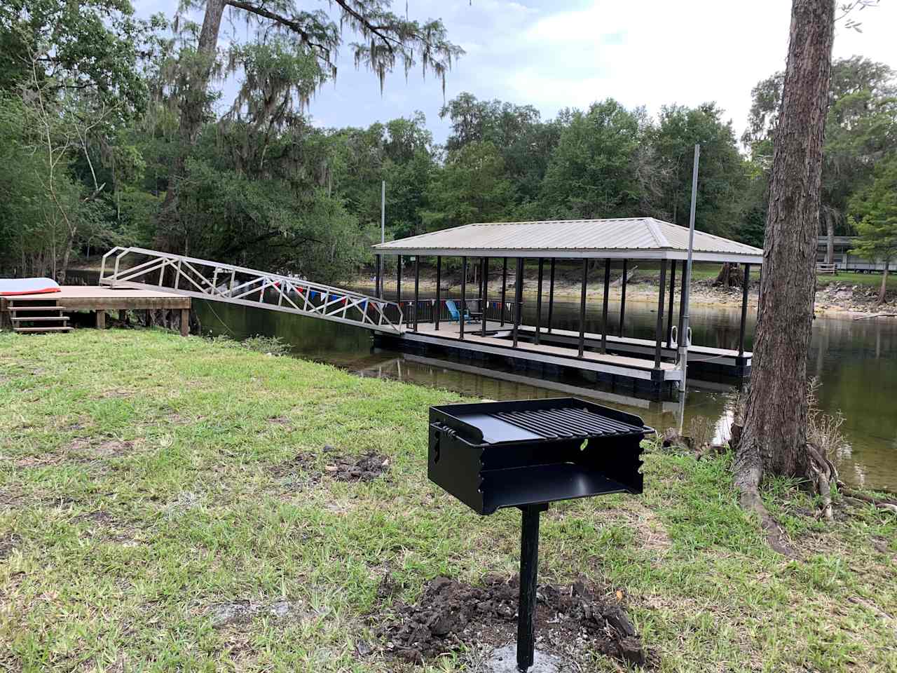 Waterfront park style charcoal grill