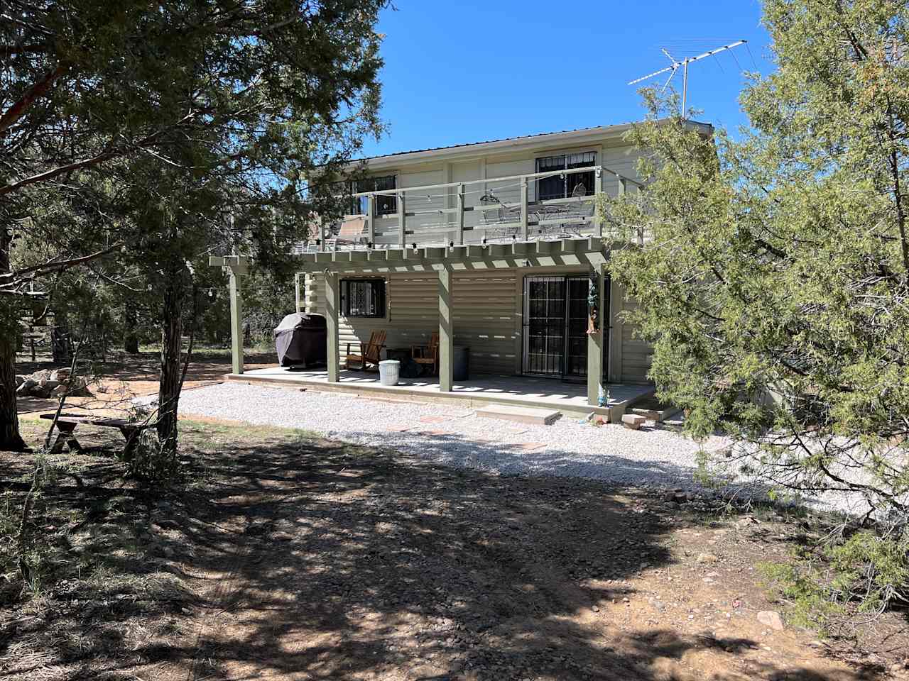 Bear Paw lake Cabin