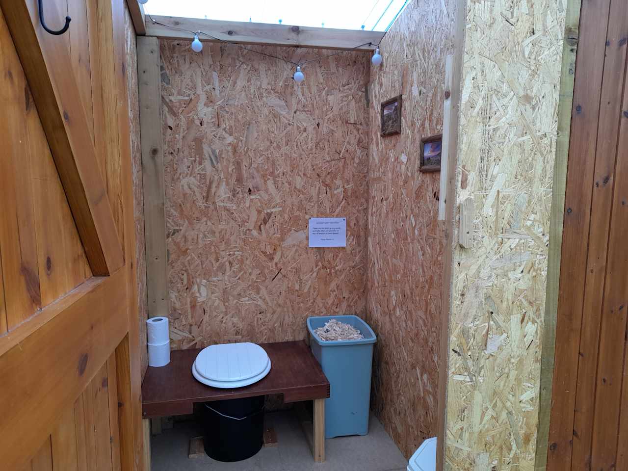 Compost toilet