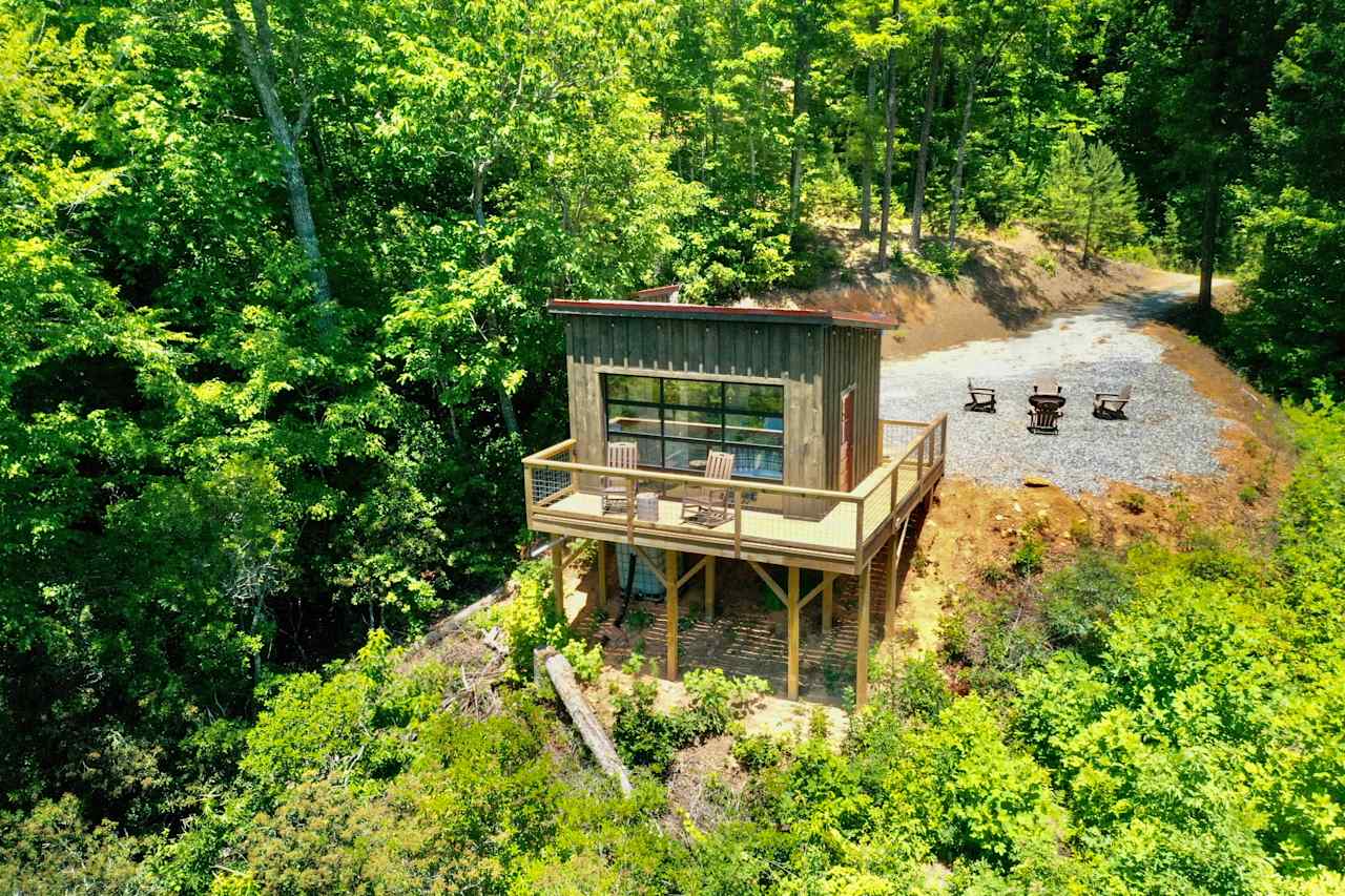 The Rowdy Bear Off-Grid Glamping