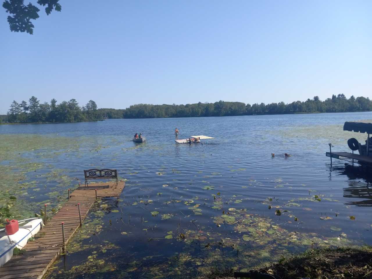 The Hamlet Lake Homestead