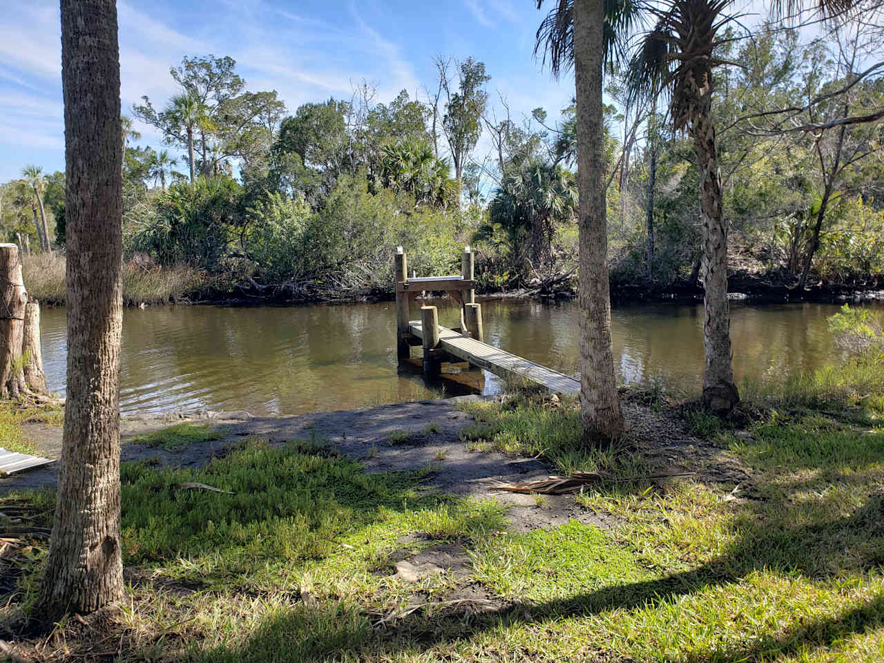 Beat Views on Mason Creek with Dock