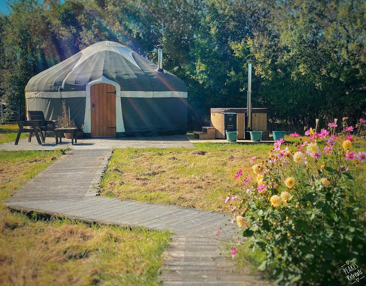 Beaumont’s Hideaway has a private wood fired hot tub