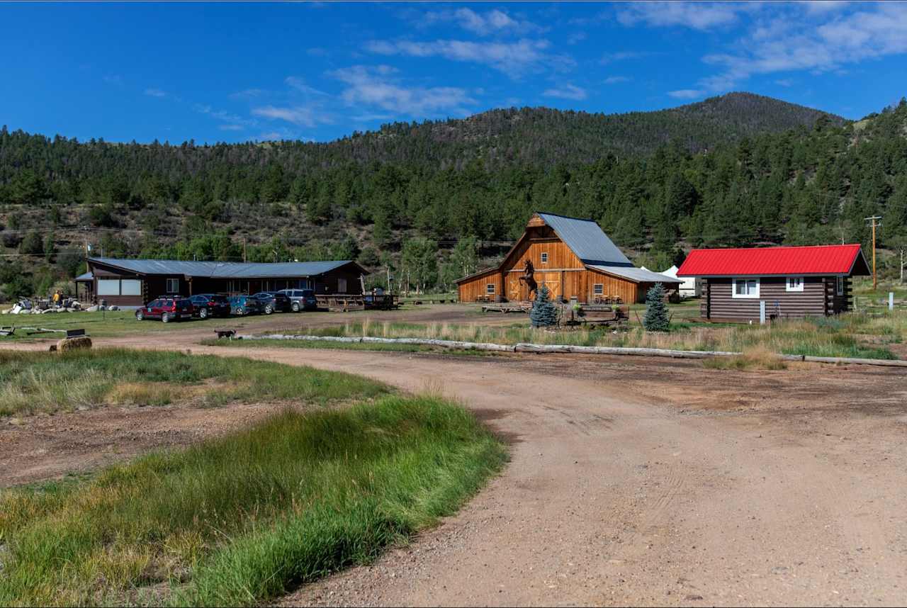 Colorado Retreat Company