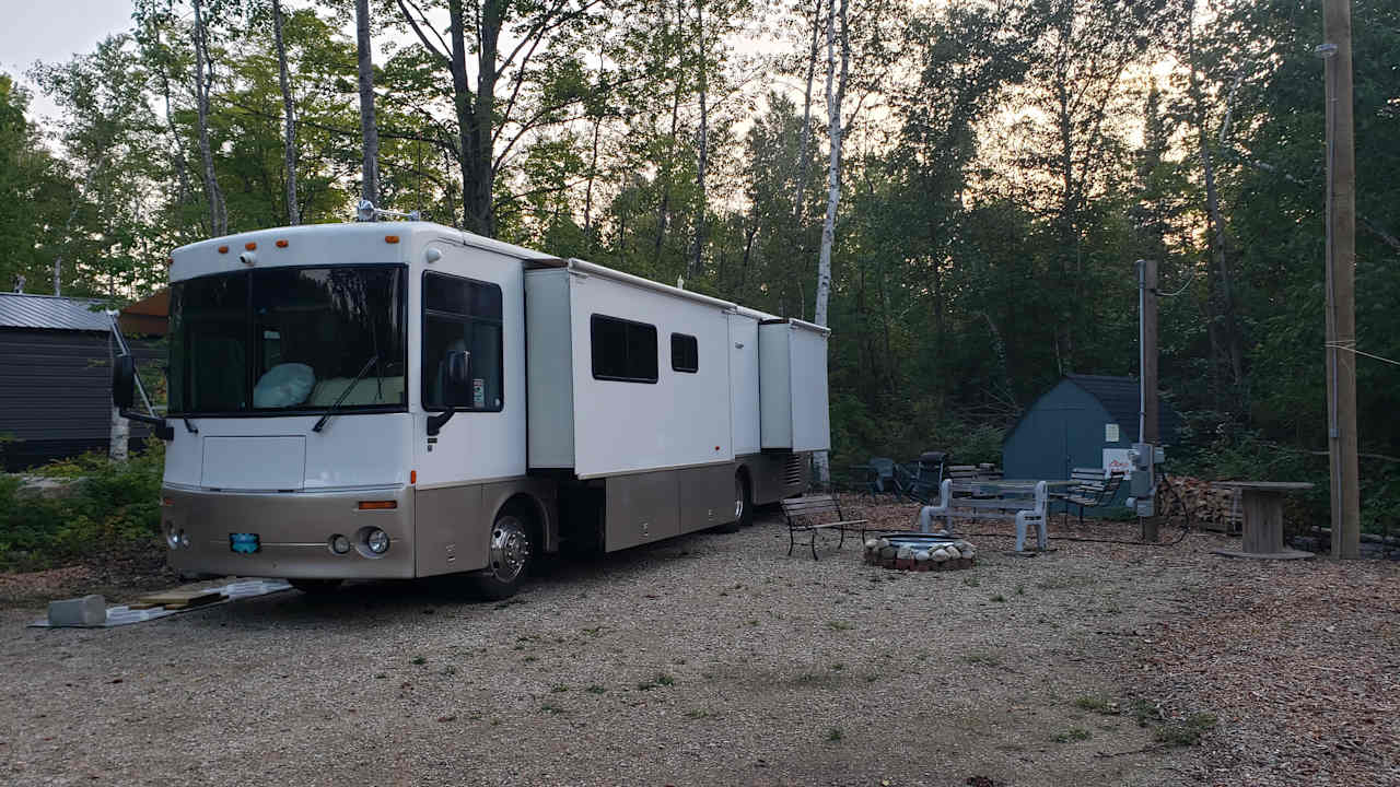 Mackinaw Camp Inn