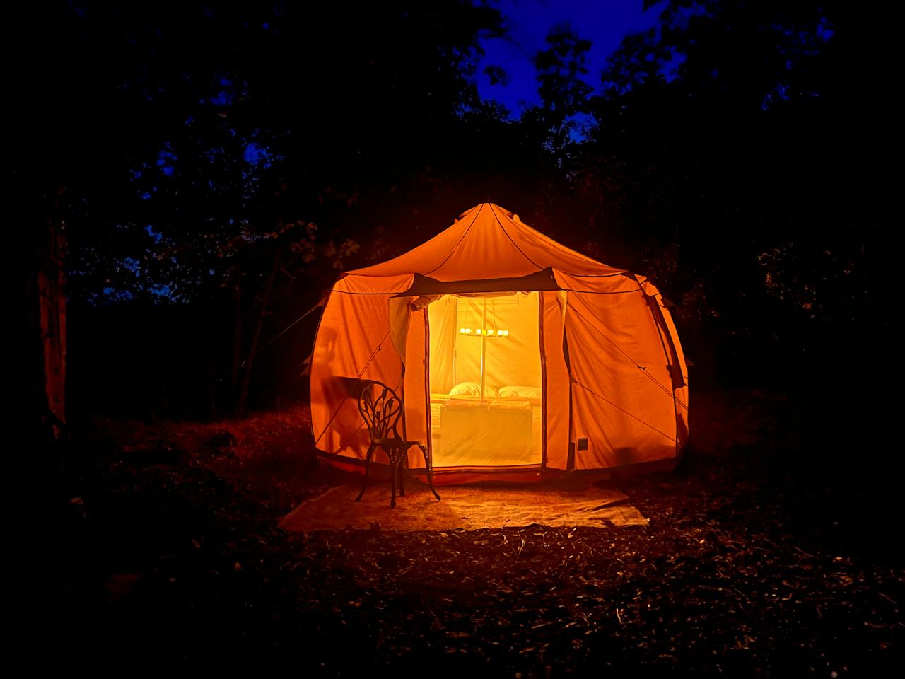 Starry Hot Tub/Cold Plunge Glamping