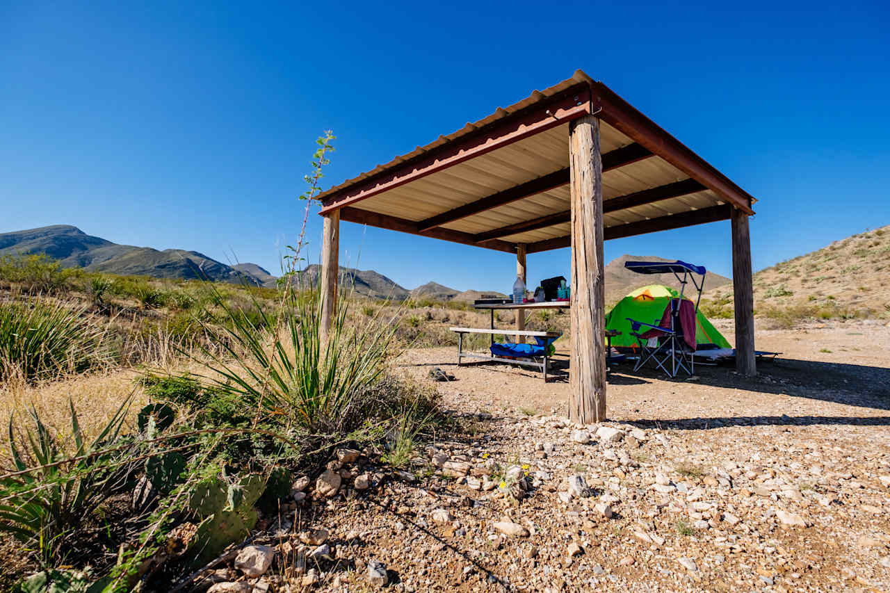 Use for cover of table or hammock