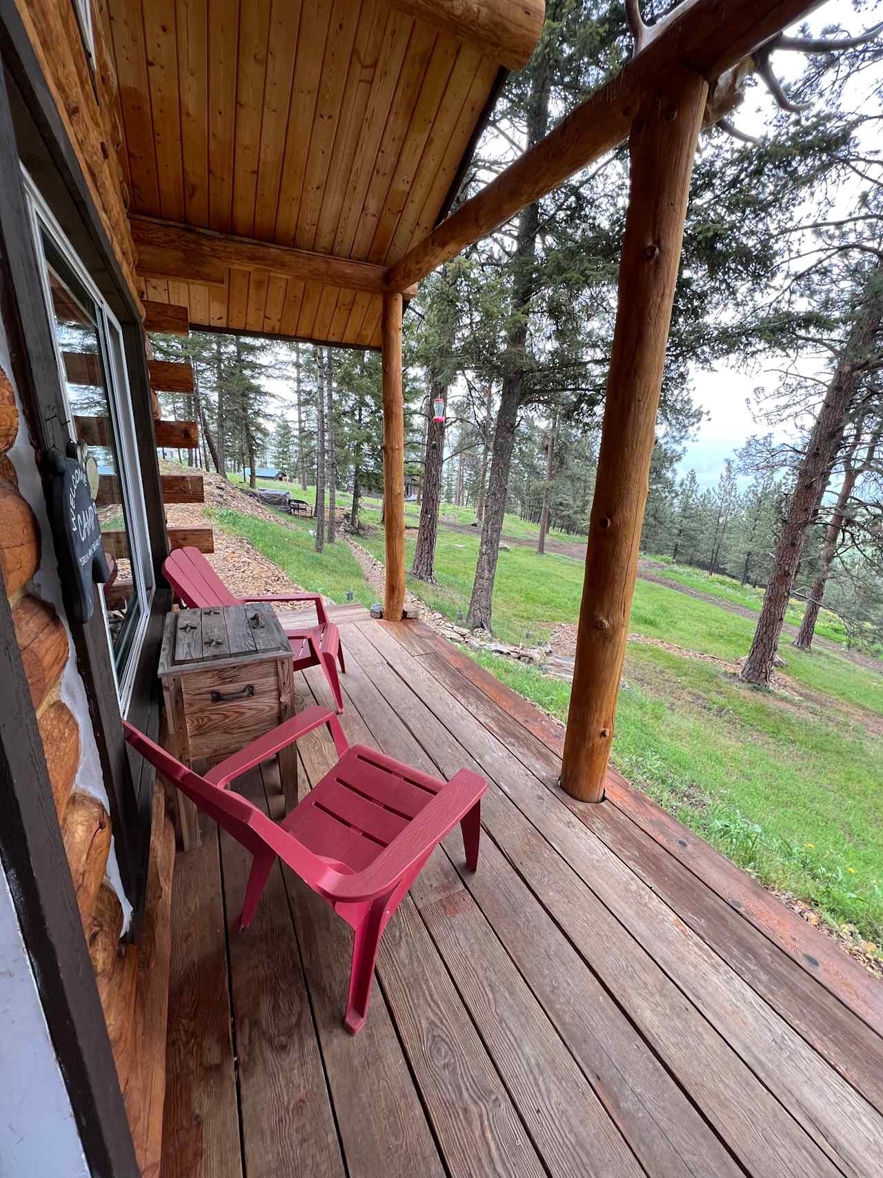 Front porch sittin…Montana style!