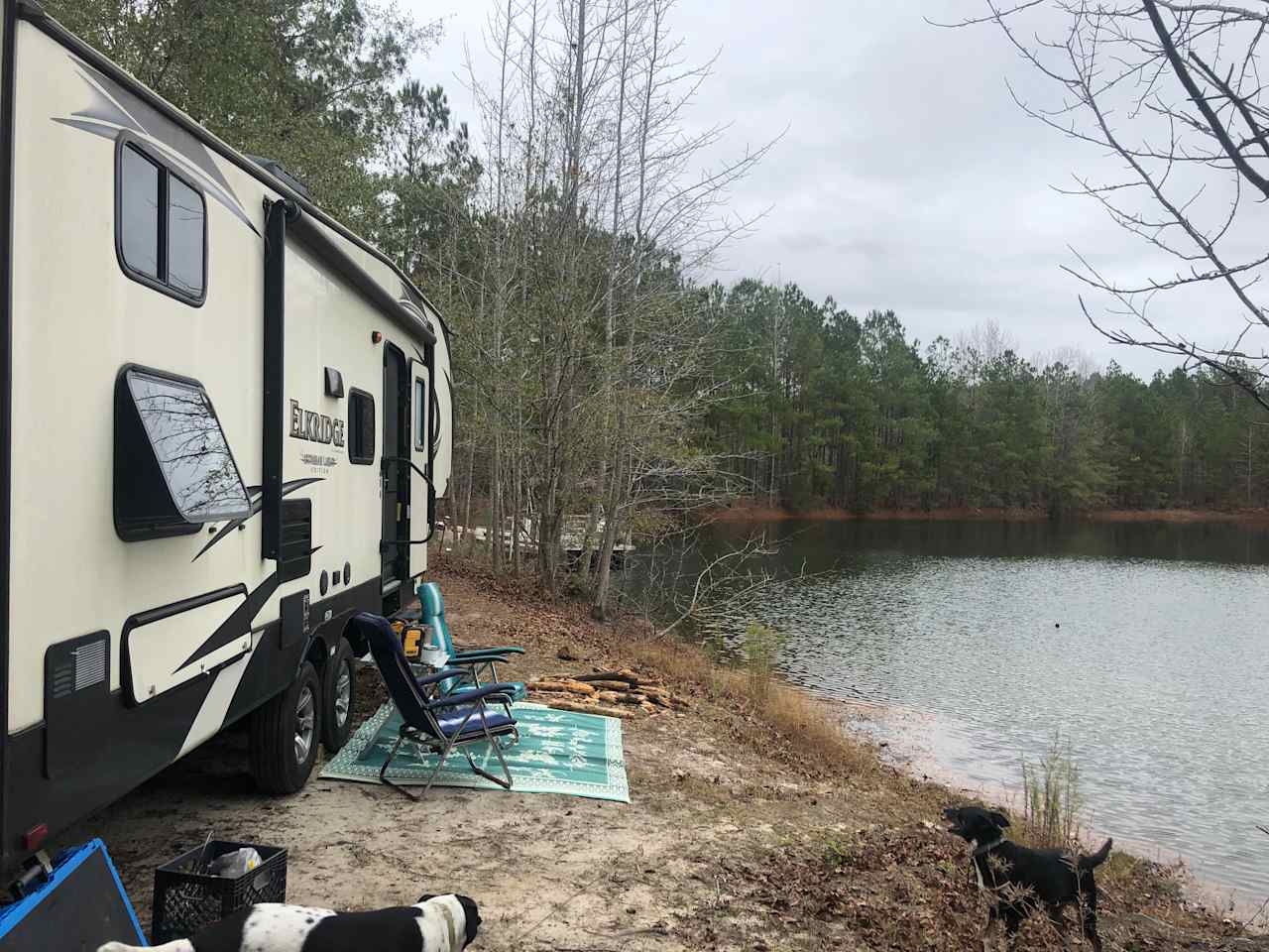 Scott’s Lakeview Camp and Park