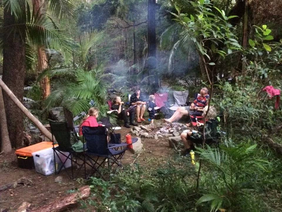 If you like sitting right in the forest there is also a small campfire spot close to the creek