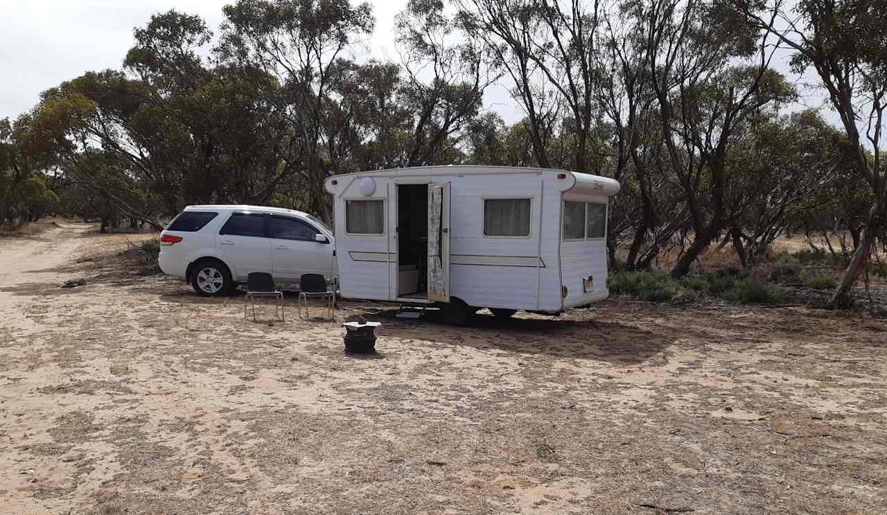 Currawong Corner - Vans, RV & tents