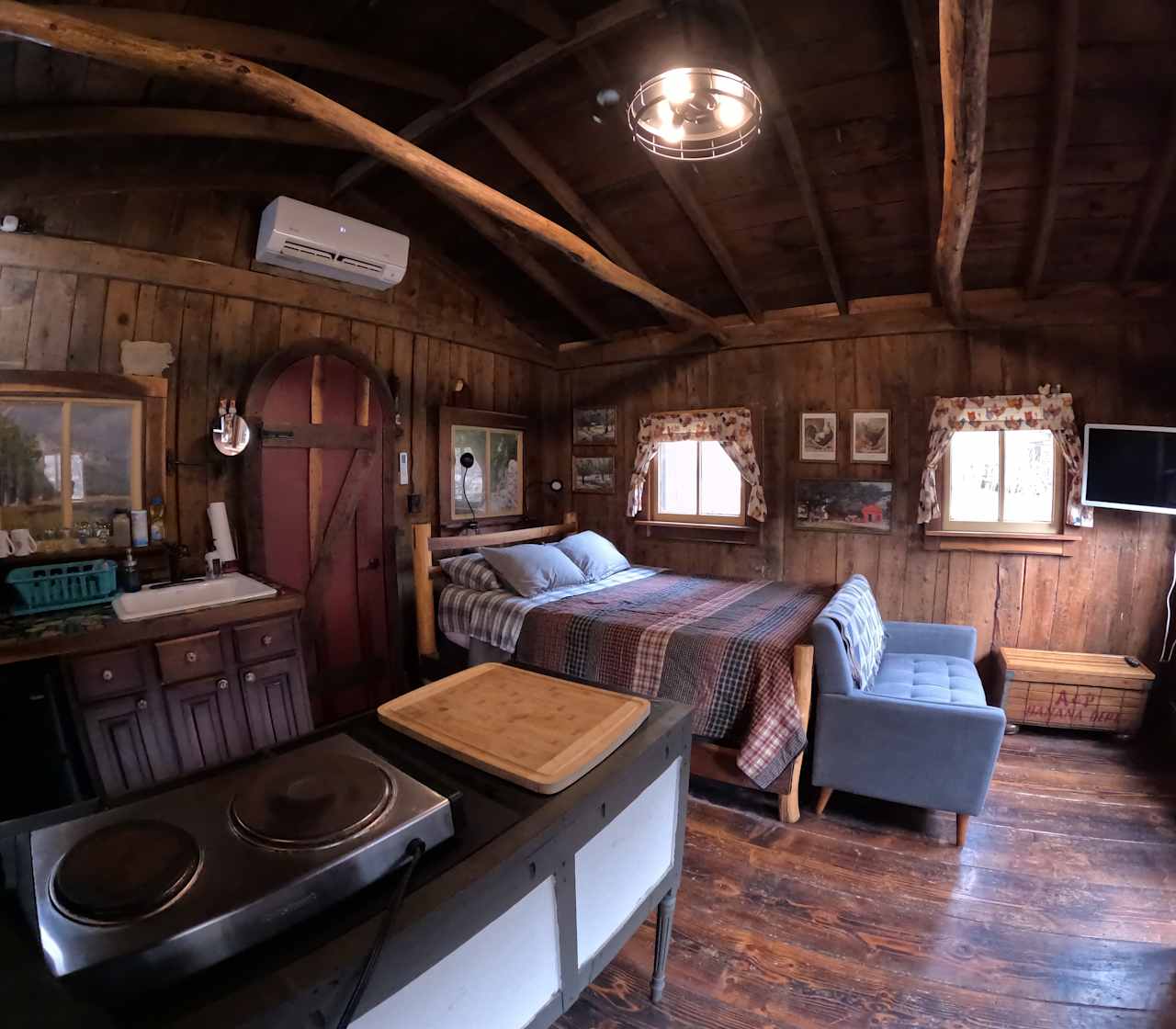 The Renovated Barn at Seneca Rocks