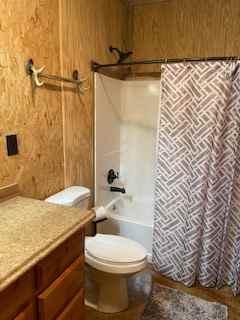 Master bath has tub/shower