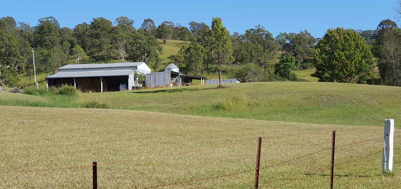 Altamira Along Bakers Creek