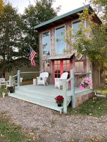 The Farmers Cabin