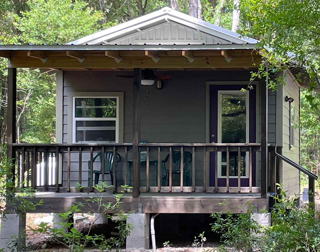 Hawthorne Cottage South Side