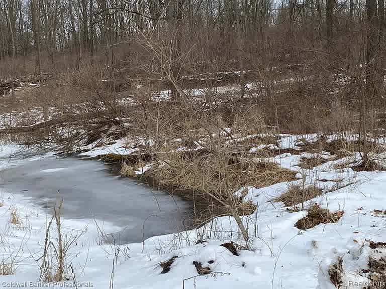 Olds Road Getaway