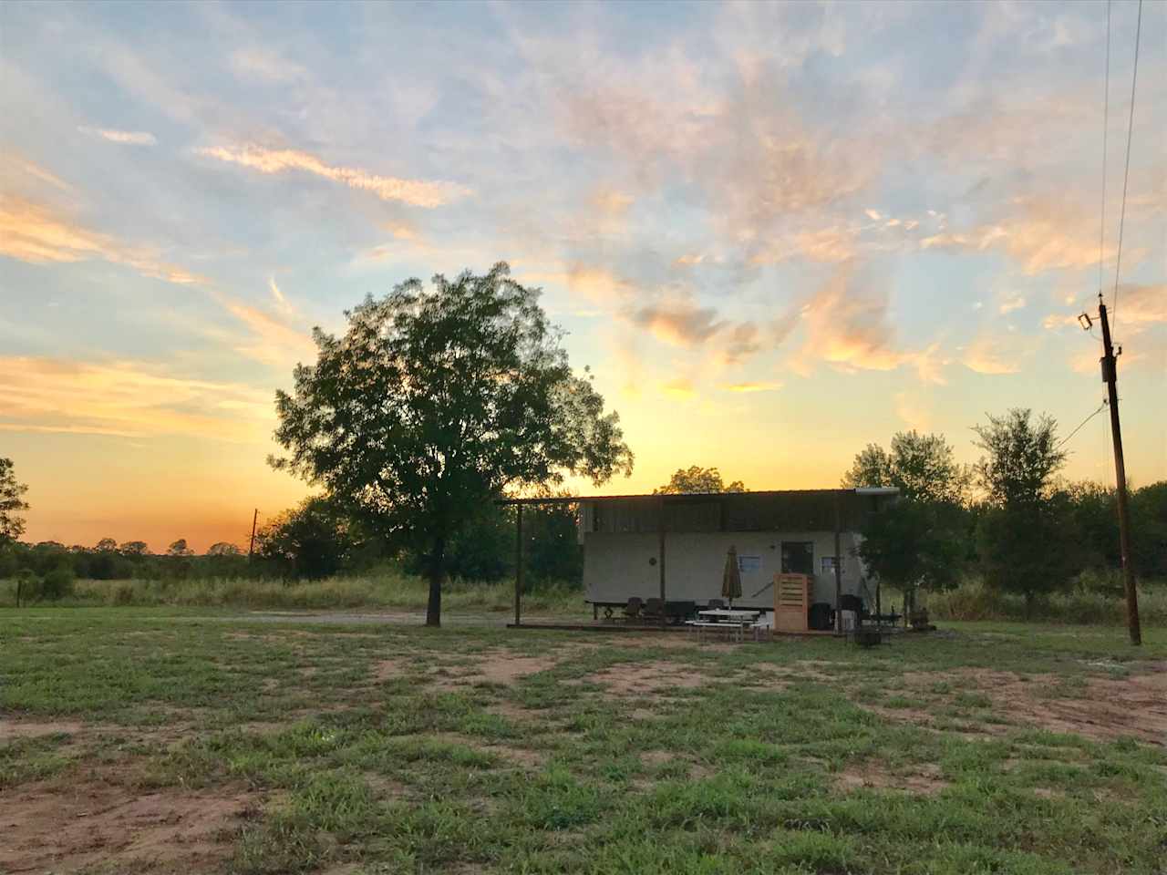 Creekside Brazos Rock Camp & Kayak