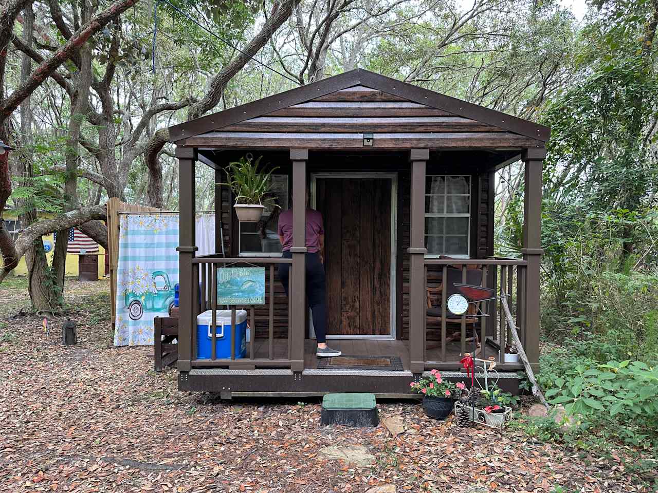 Cabin Glamping