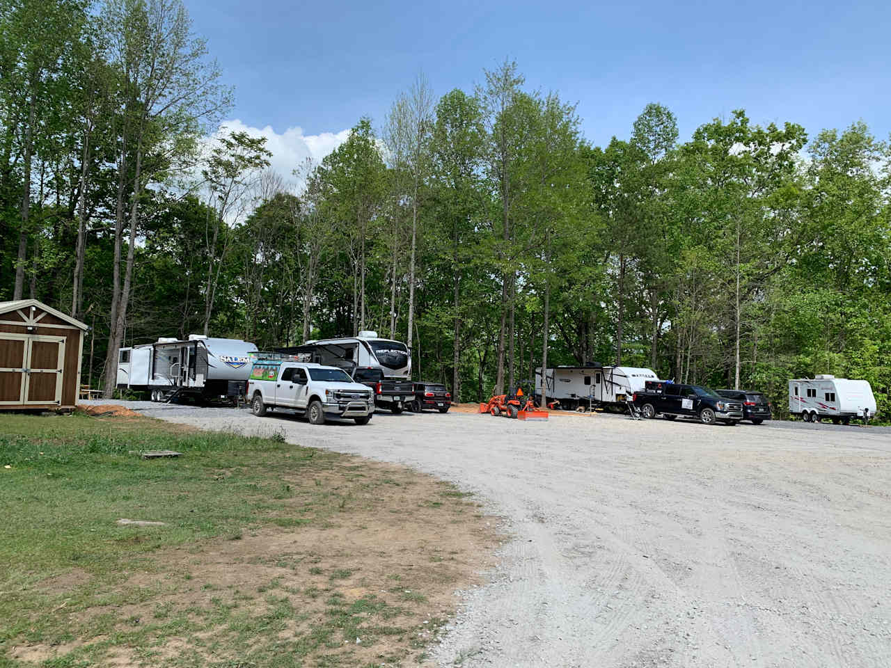 Our one of a kind micro campground features 4 full hook up big rig friendly sites.  We offer world class rv repair, while you stay in the comfort of your rv. A base camp for your Appalachian Adventures and a working mini farm featuring farm fresh goat products, fruits, veggies, and eggs.  