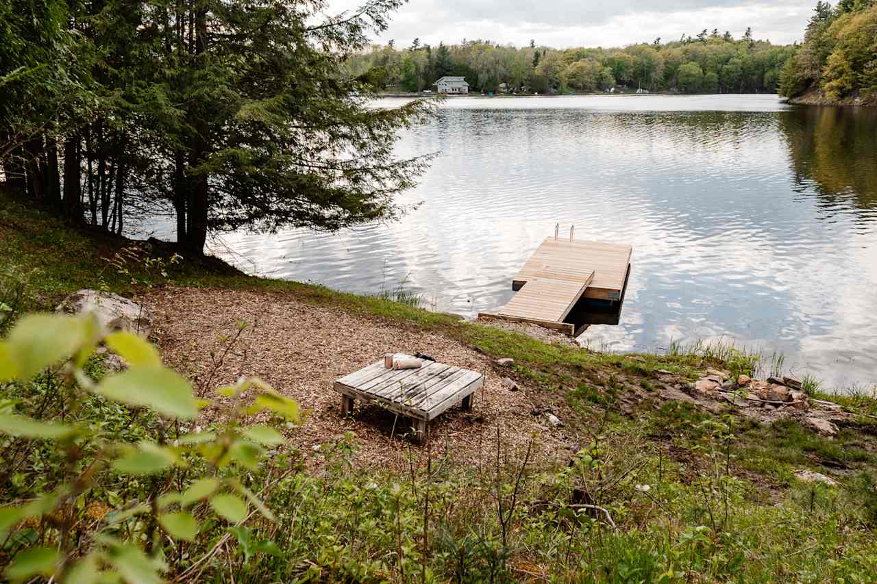 You can pitch your tent right by the lake! 